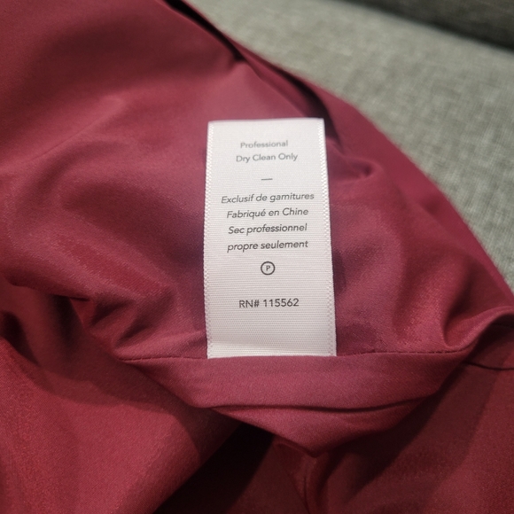 NWOT Elizabeth and James Dress Size 2 - Picture 7 of 9